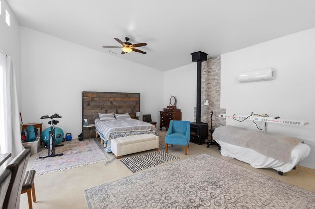 901 Ortega Road NW, Albuquerque, NM 87114