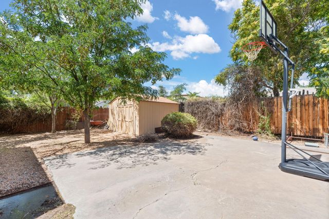 901 Ortega Road NW, Albuquerque, NM 87114