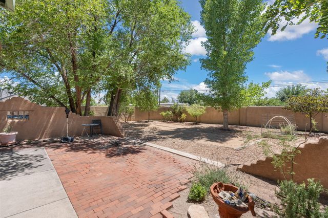901 Ortega Road NW, Albuquerque, NM 87114