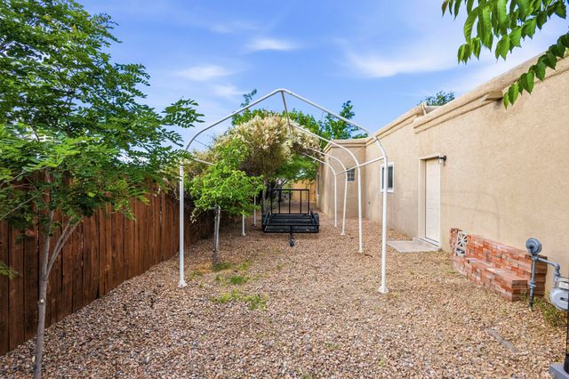 901 Ortega Road NW, Albuquerque, NM 87114