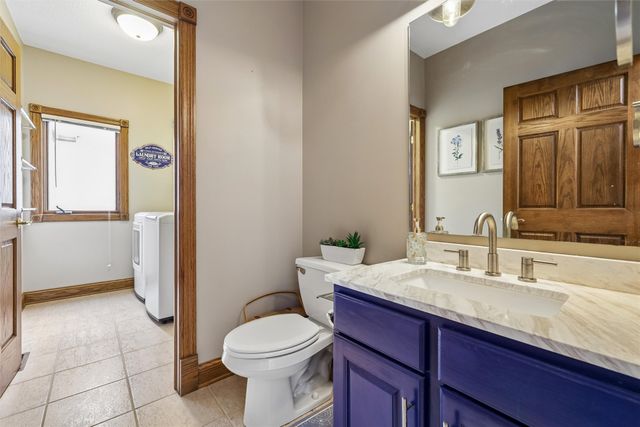 1905 SE Hawthorne Ridge Drive, Waukee, IA 50263