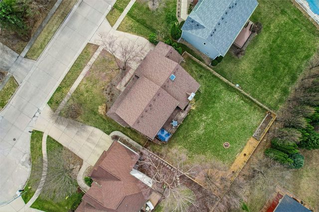 1905 SE Hawthorne Ridge Drive, Waukee, IA 50263