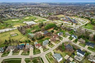 1905 SE Hawthorne Ridge Drive, Waukee, IA 50263