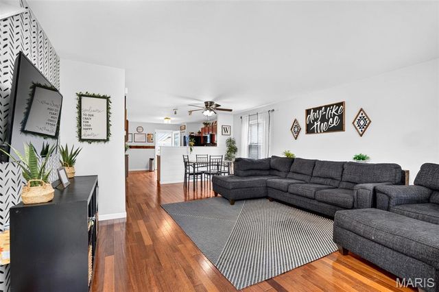 729 Rabbit Run Drive, Wentzville, MO 63385