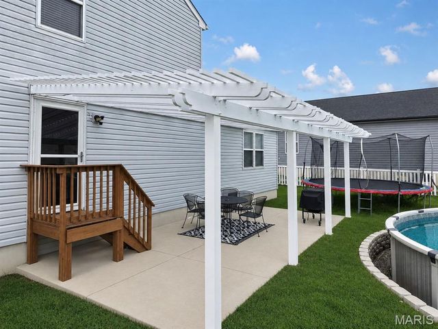 729 Rabbit Run Drive, Wentzville, MO 63385