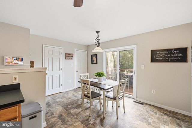94 DORSET LN, Warrenton, VA 20186