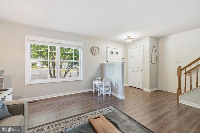 94 DORSET LN, Warrenton, VA 20186
