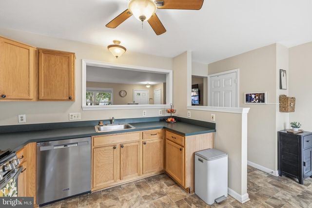 94 DORSET LN, Warrenton, VA 20186