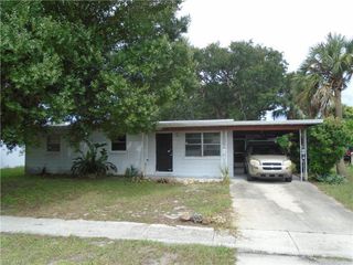 938 Tropical Palm AVE, North Fort Myers, FL 33903