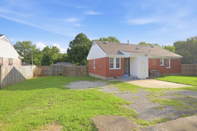 409 STONEHAM RD, Memphis, TN 38109