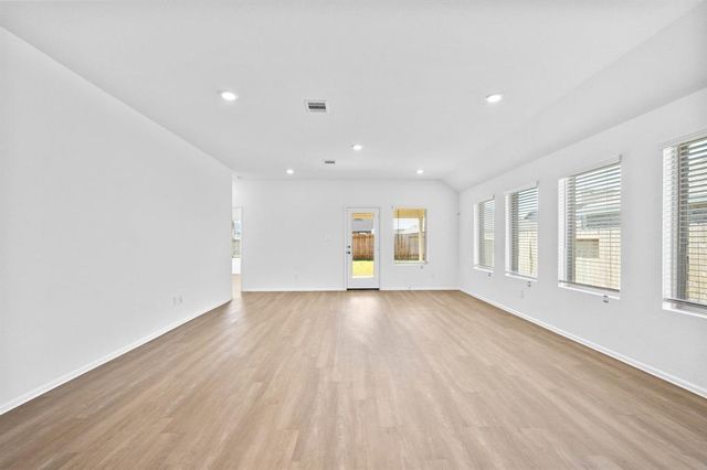 5014 Viridian Forrest Drive, Rosenberg, TX 77469