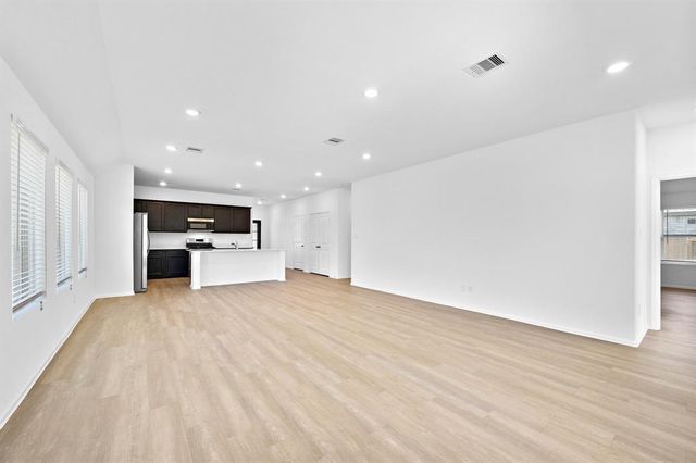 5014 Viridian Forrest Drive, Rosenberg, TX 77469