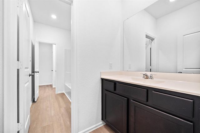 5014 Viridian Forrest Drive, Rosenberg, TX 77469