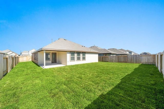 5014 Viridian Forrest Drive, Rosenberg, TX 77469