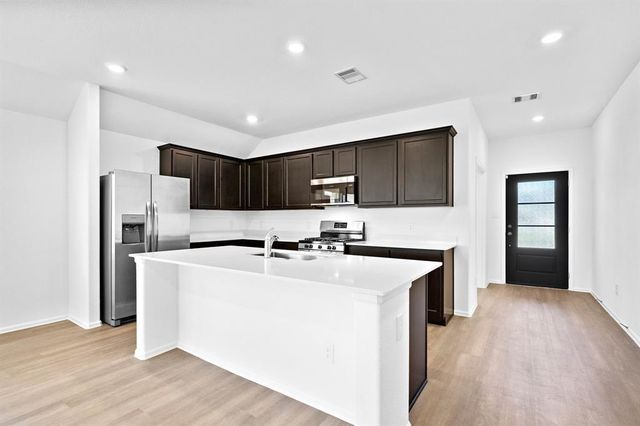 5014 Viridian Forrest Drive, Rosenberg, TX 77469