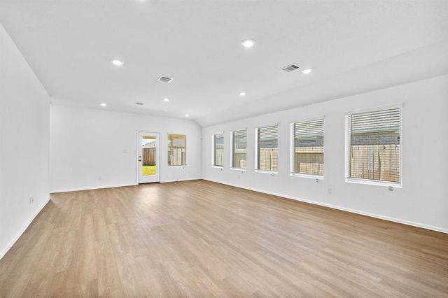 5014 Viridian Forrest Drive, Rosenberg, TX 77469