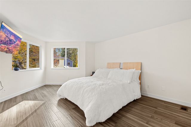 12737 NE 97th Place, Kirkland, WA 98033