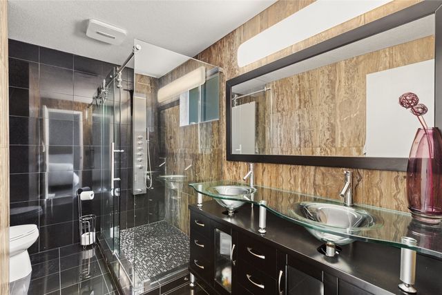 12737 NE 97th Place, Kirkland, WA 98033
