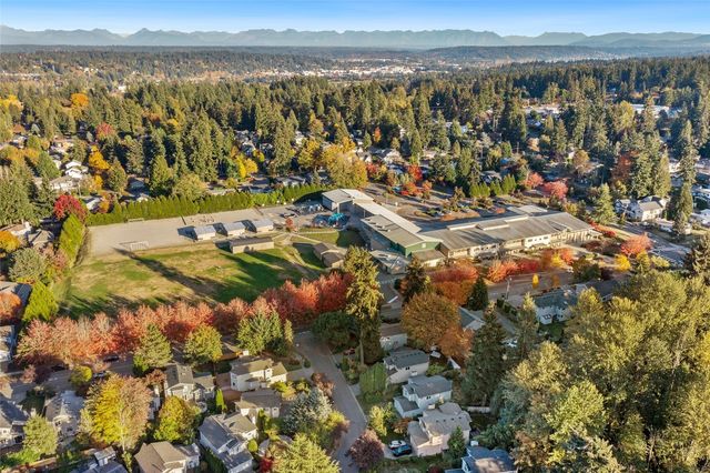 12737 NE 97th Place, Kirkland, WA 98033