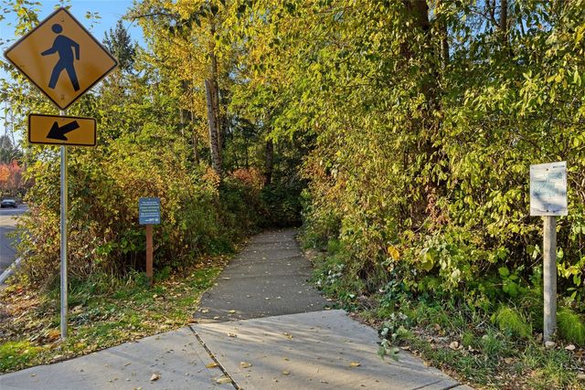 12737 NE 97th Place, Kirkland, WA 98033