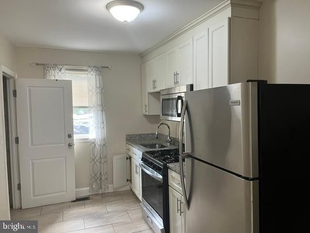 240 WILMONT AVE, Camden, NJ 08105