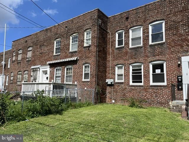 240 WILMONT AVE, Camden, NJ 08105