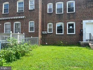 240 WILMONT AVE, Camden, NJ 08105