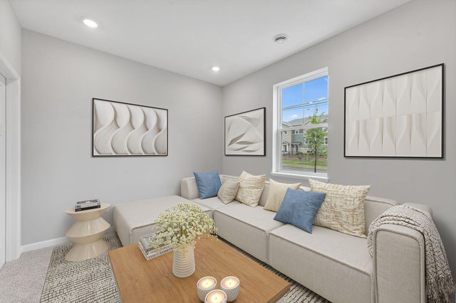 1523 Traverse Lane, West Saint Paul, MN 55118