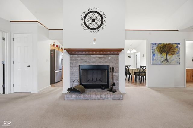 382 N 900 W, Anderson, IN 46011