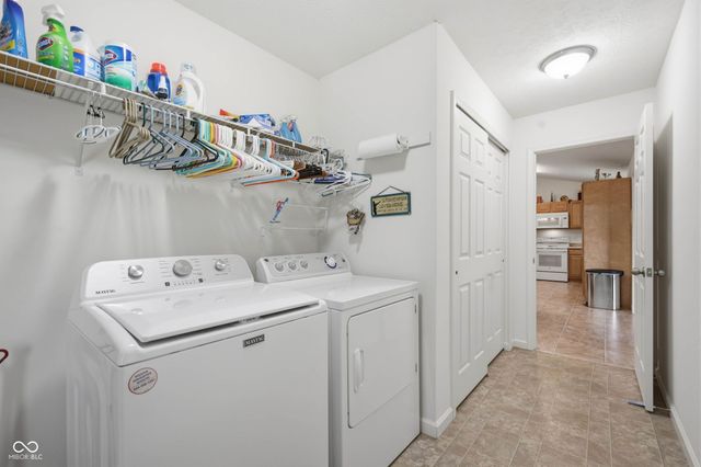 382 N 900 W, Anderson, IN 46011
