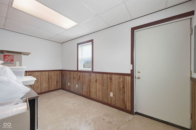 382 N 900 W, Anderson, IN 46011