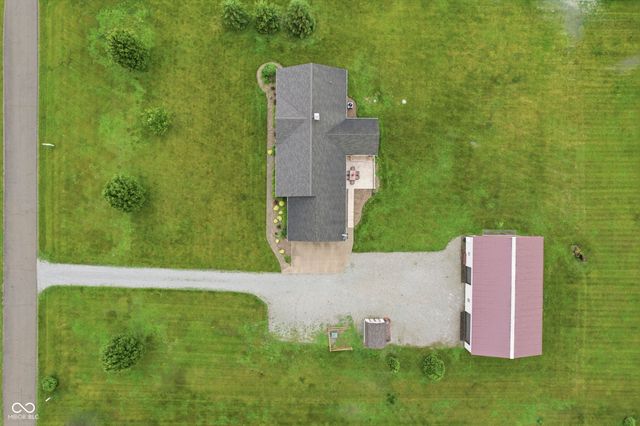 382 N 900 W, Anderson, IN 46011
