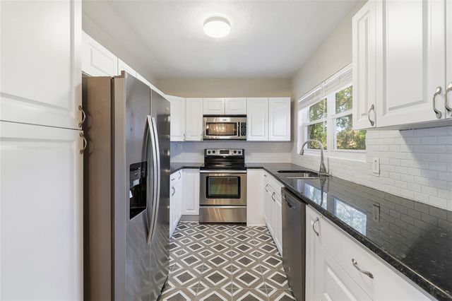 203 W POINSETTIA STREET, Lakeland, FL 33803