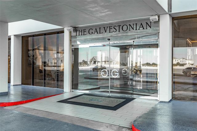 1401 E Beach Drive 204, Galveston, TX 77550