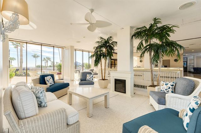 1401 E Beach Drive 204, Galveston, TX 77550