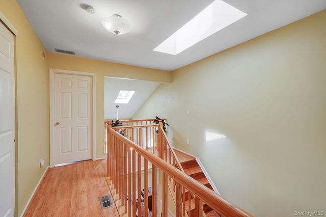 31 Quail Court, Manorville, NY 11949