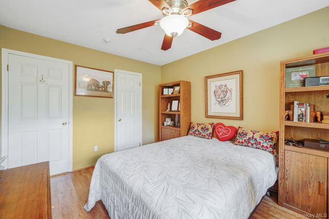 31 Quail Court, Manorville, NY 11949