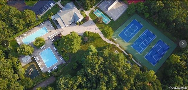 31 Quail Court, Manorville, NY 11949