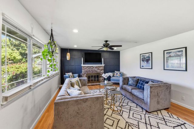 5340 Adelaide Way, Carmichael, CA 95608