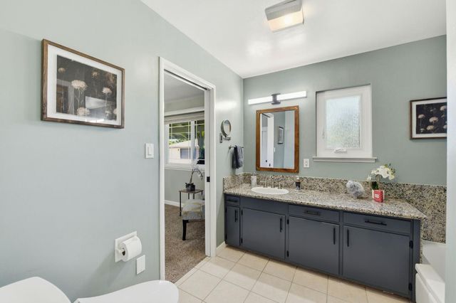 5340 Adelaide Way, Carmichael, CA 95608
