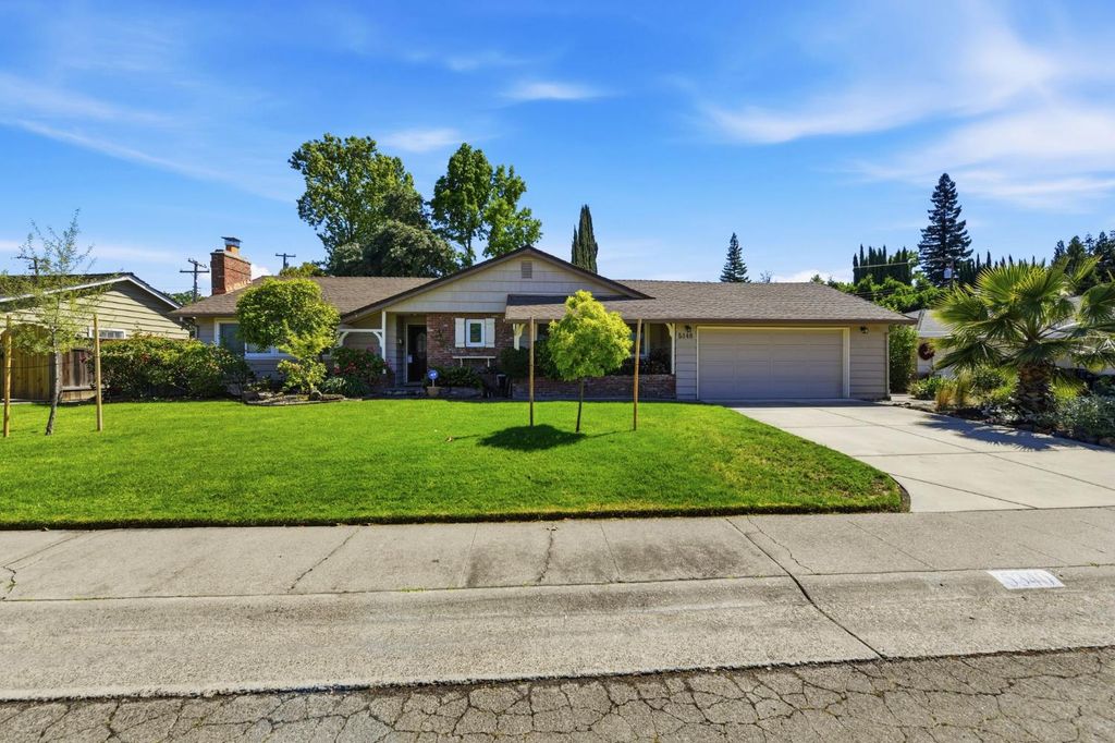 5340 Adelaide Way, Carmichael, CA 95608