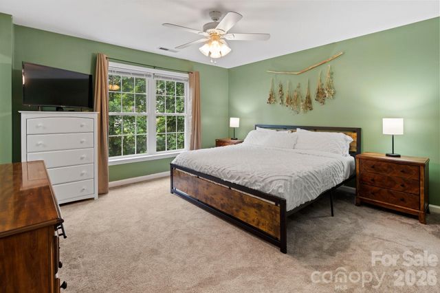 15 Asbury Cottage Drive, Candler, NC 28715