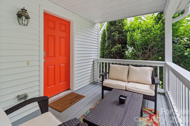 15 Asbury Cottage Drive, Candler, NC 28715