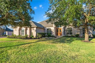 3803 Park Meadow Lane, Bryan, TX 77802