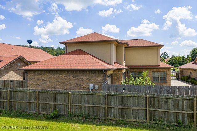 8101 Cisterna Way, Fort Smith, AR 72916