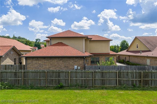8101 Cisterna Way, Fort Smith, AR 72916