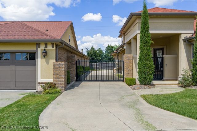 8101 Cisterna Way, Fort Smith, AR 72916