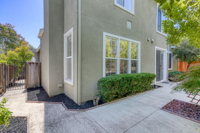 4131 Pleasanton Avenue, Pleasanton, CA 94566