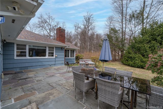 65 Townsend Road, Cortlandt Manor, NY 10517