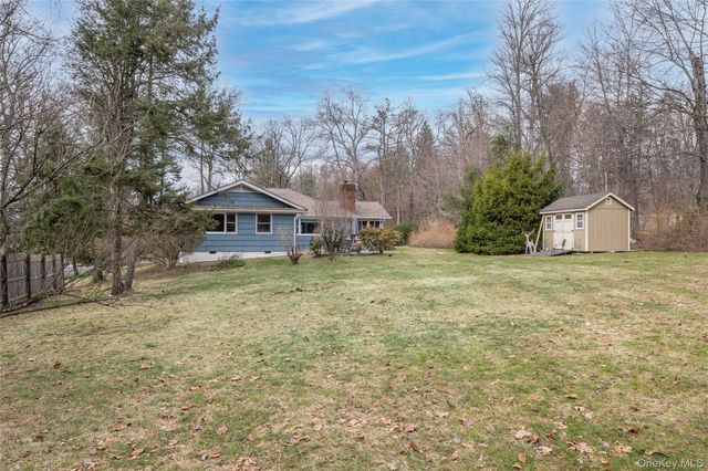 65 Townsend Road, Cortlandt Manor, NY 10517